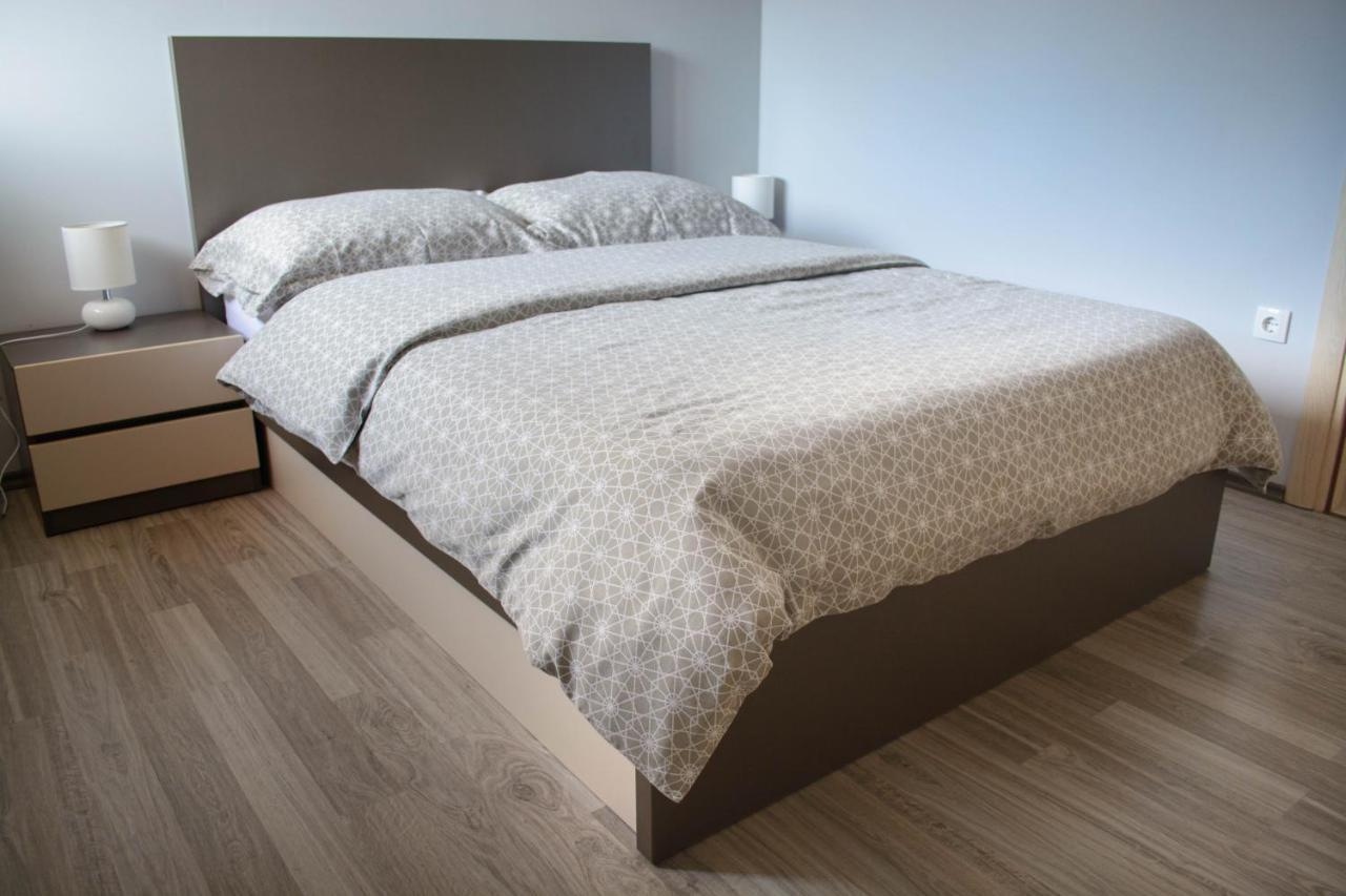 Apartmani Janjic 巴尼西卢卡 外观 照片